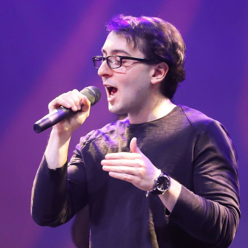 Meet your Posher, Kevin